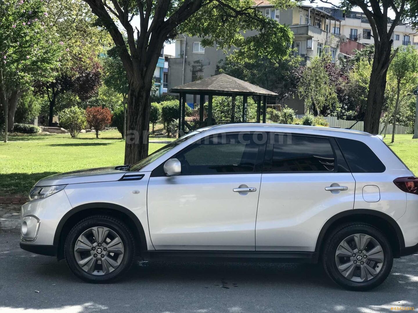 2023 SUZIKI VITARA HYBRID 1.4 GL ELEGANCE 4×4 ALLGRIP 4