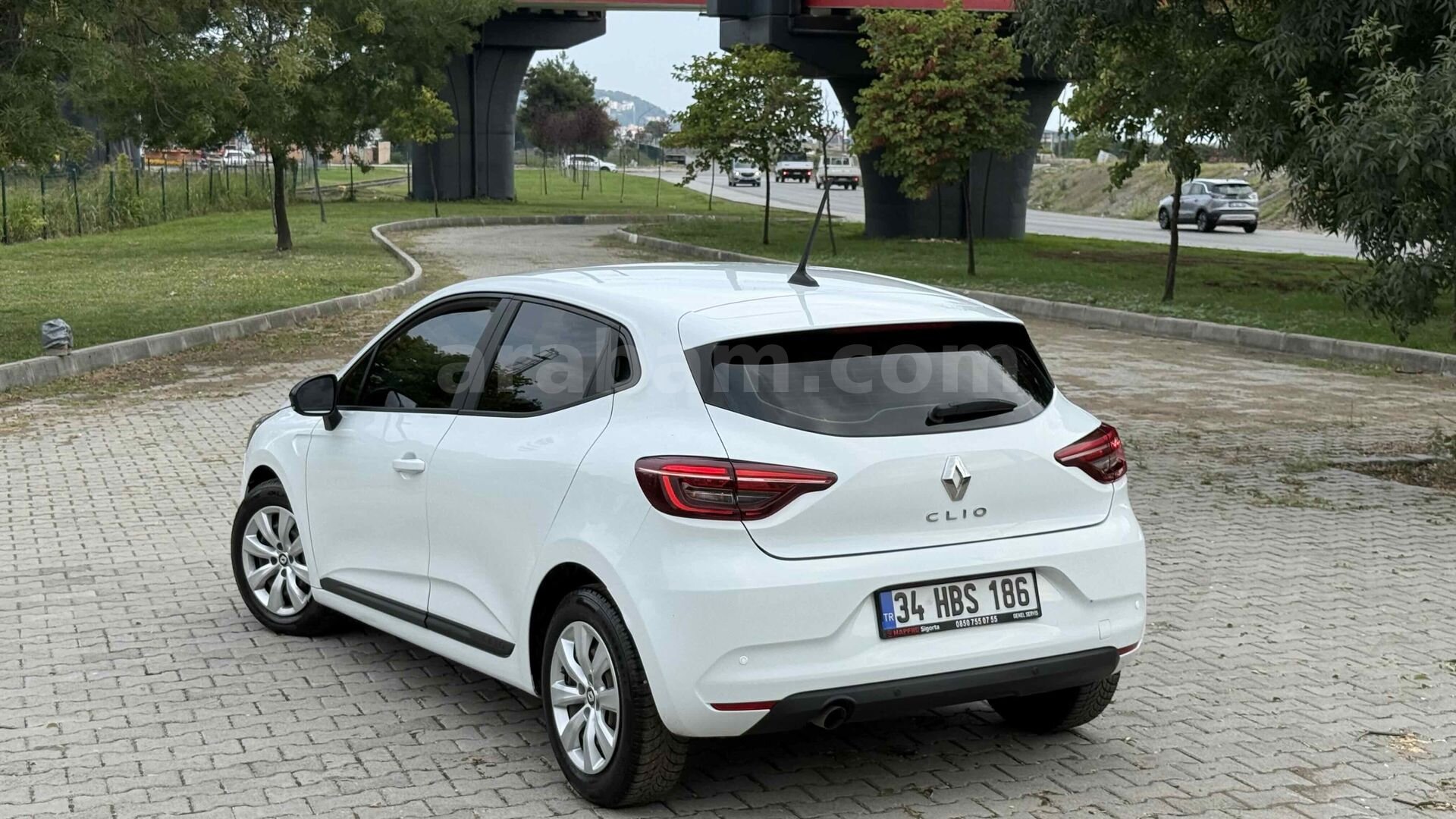 KRM MOTORS DAN BAKIMLI OTOMATİK CLIO 6