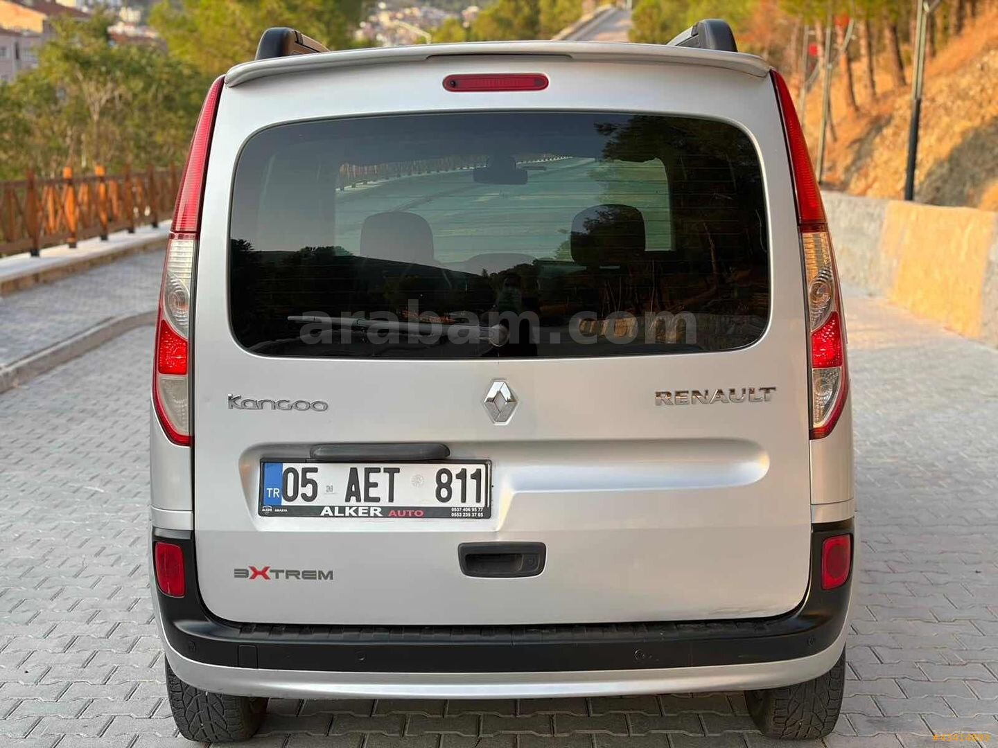 ALKER AUTO'dan HATASIZ CAM TAVAN EMSALSİZ KANGO 5