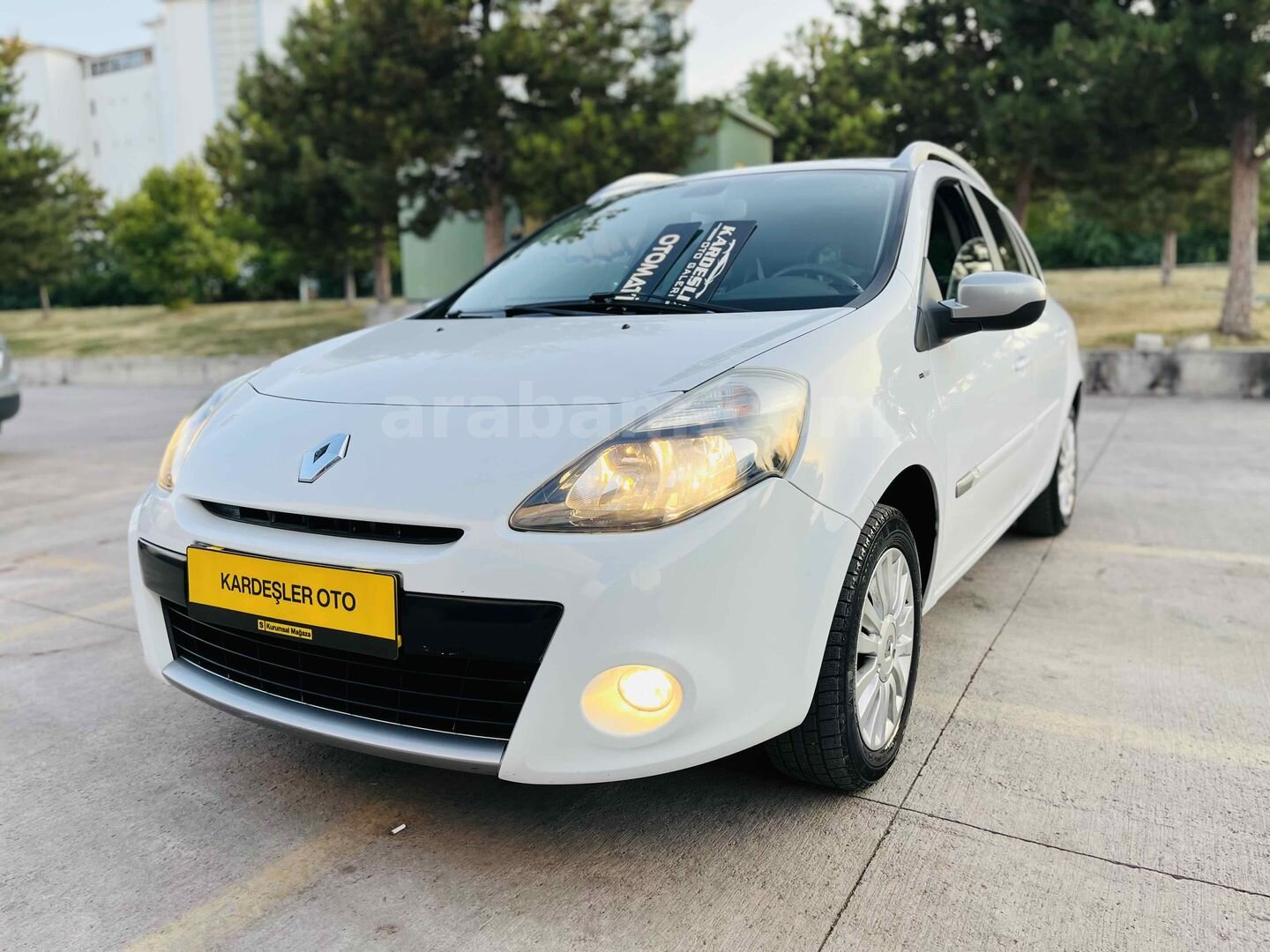Galeriden Renault Clio 1.6 Night & Day 2012 Model Kütahya 3