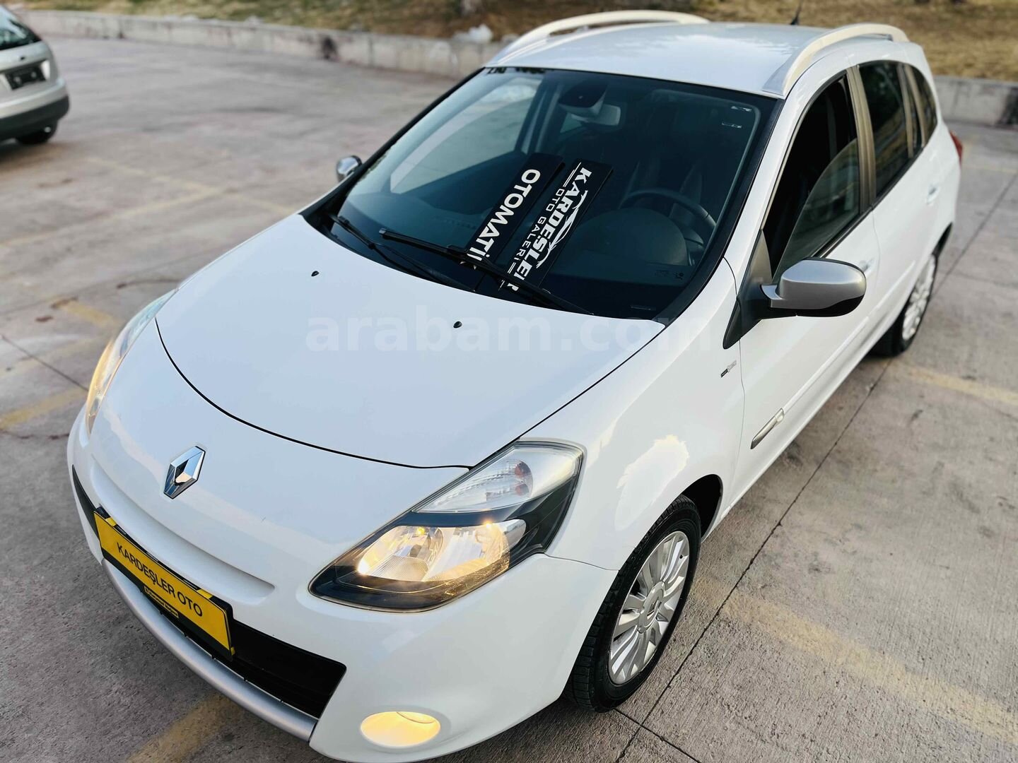 Galeriden Renault Clio 1.6 Night & Day 2012 Model Kütahya 7