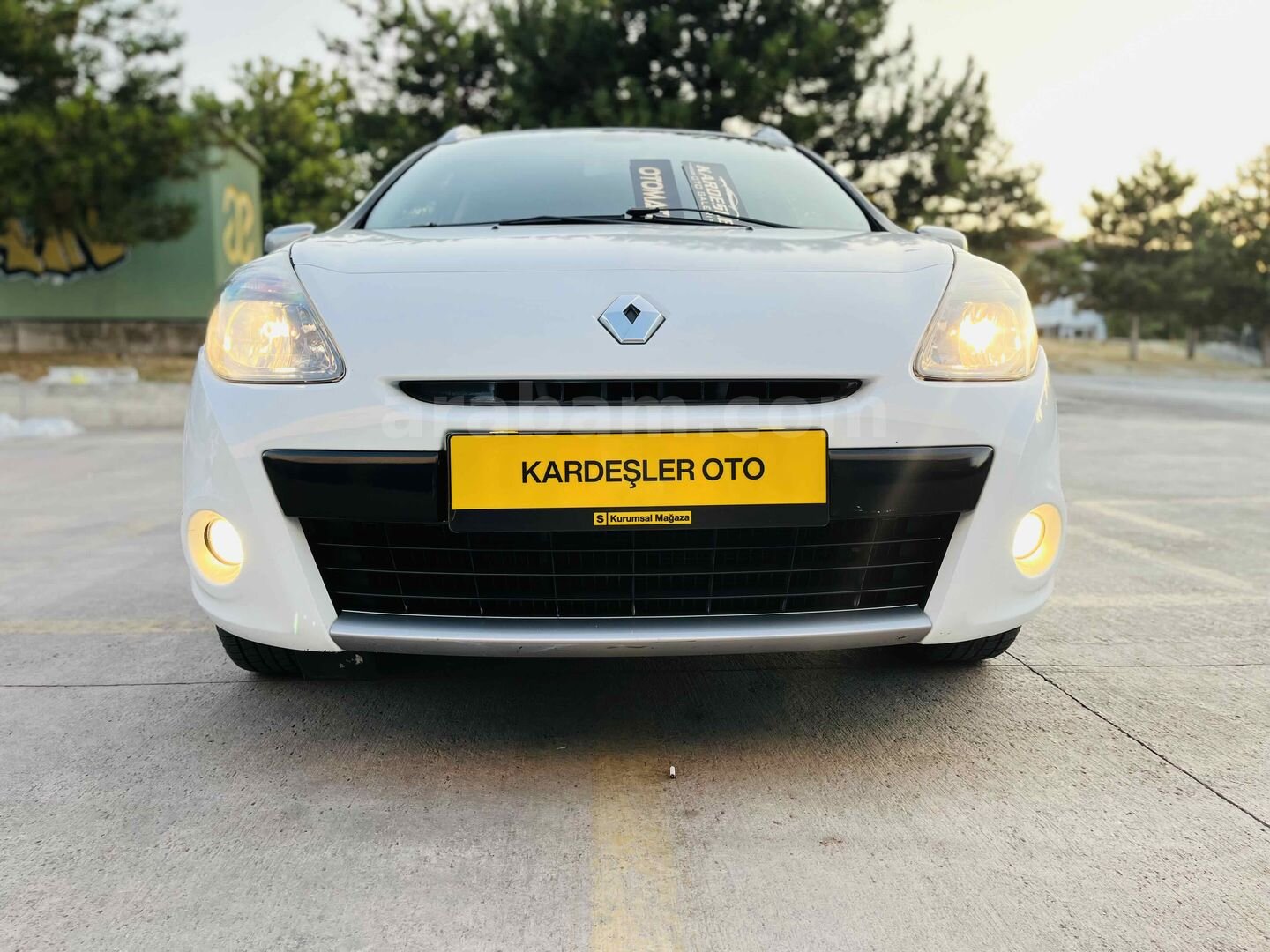 Galeriden Renault Clio 1.6 Night & Day 2012 Model Kütahya 2