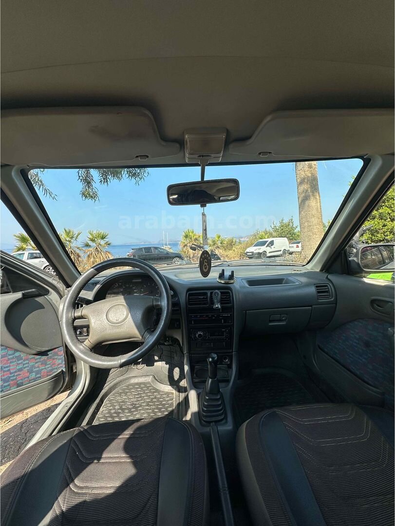 Sahibinden Suzuki Swift 1.3 GLX 2001 Model 2