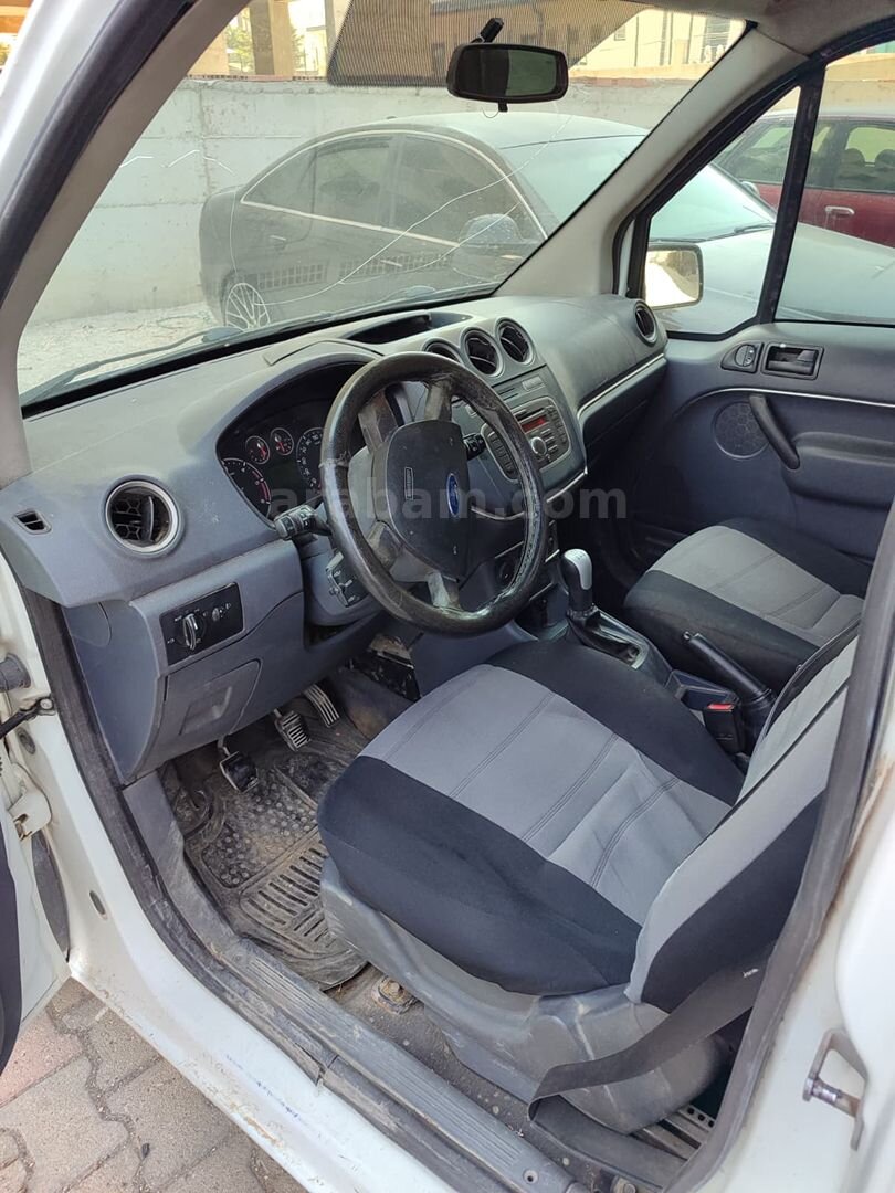 2011 FORD T. CONNECT CAMLI VAN - Sahibinden Acil Satılık 6
