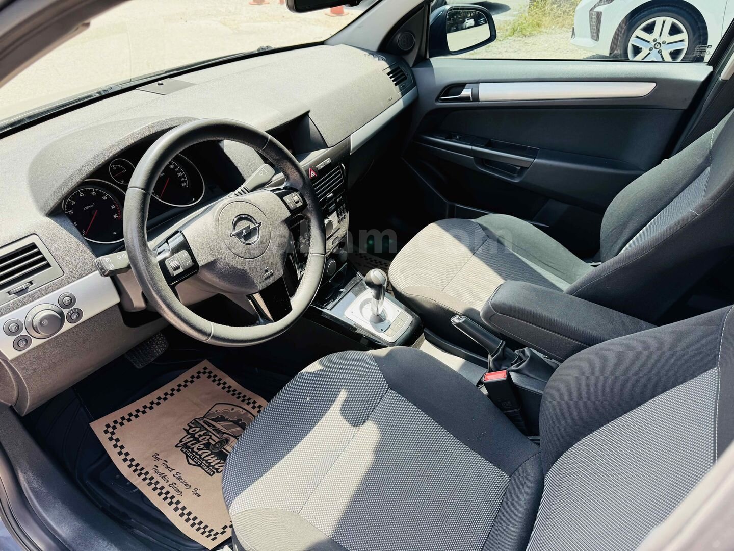 129.000 KMDE OTOMATİK 1.6 115HP ORJİNAL LOGOLU LANSMAN RENGİ METRO BLUE OPEL ASTRA 7