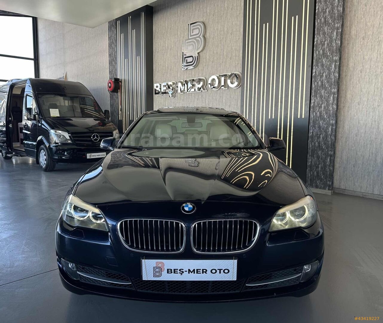 BEŞMER OTO 2012 BMW 525 XDRİVE TOURİNG LUXURY HAFIZA+E.BAGAJ 2