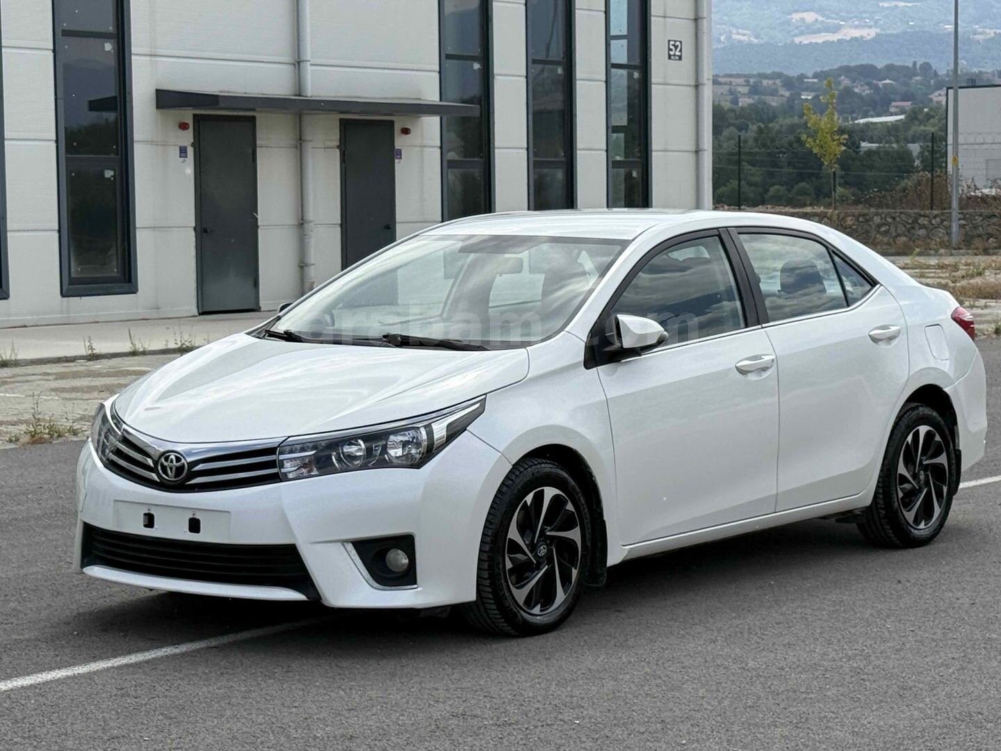 2015 TOYOTA COROLLA 1.4 D 4D OTOMATİK 3