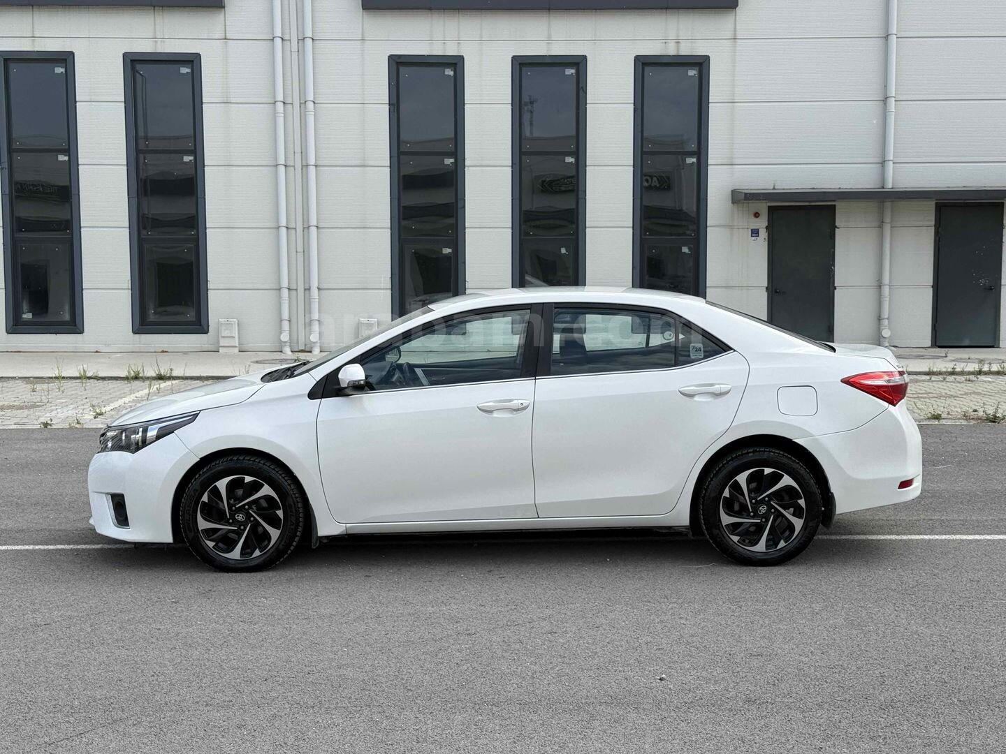 2015 TOYOTA COROLLA 1.4 D 4D OTOMATİK 4