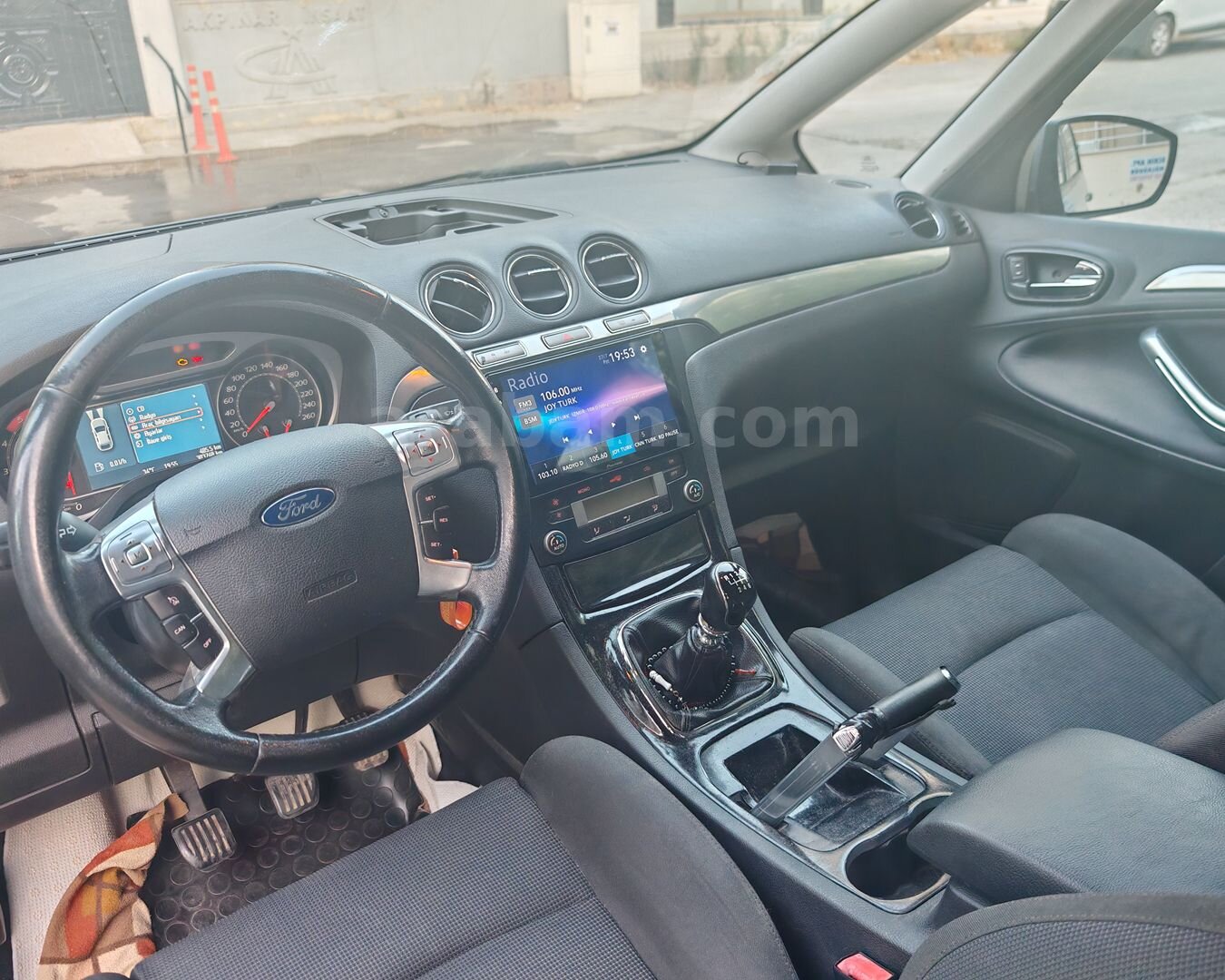 Sahibinden Ford S-Max 2.0 TDCi Titanium 2007 Model İzmir 305.000 km Gri (metalik) 3