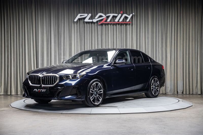 2025 BMW 5 SERISI 520I M SPORT