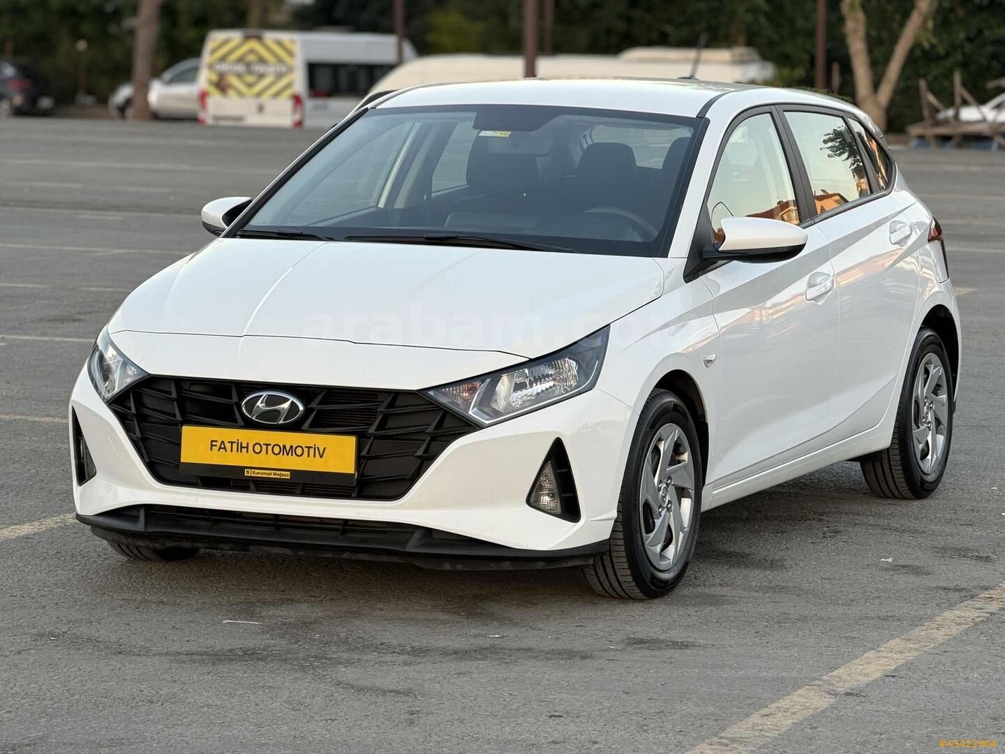 2023 MODEL DEĞŞENSİZ TRAMERSİZ FULL SERVİS BAKIMLI HASARSIZ İ-20 5