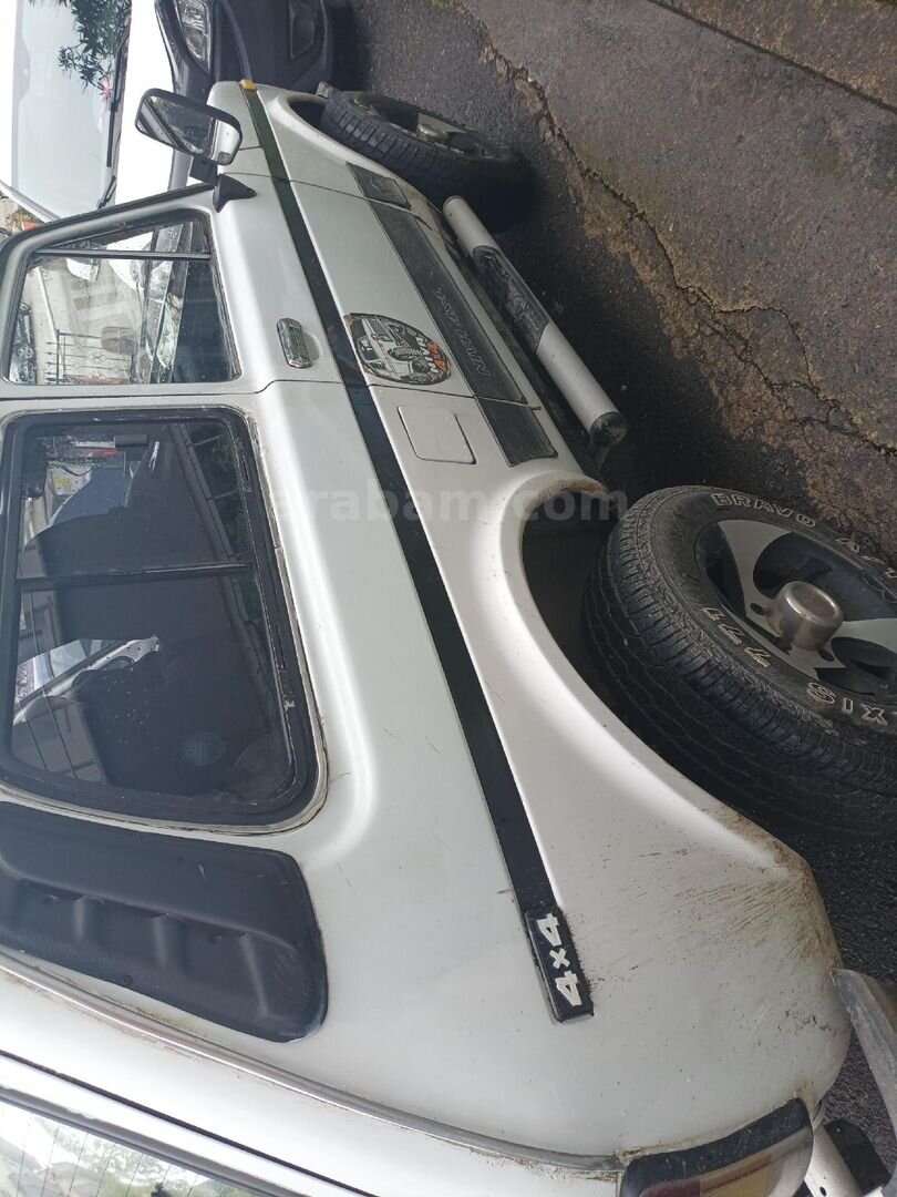 Sahibinden Lada Niva 1.7 1995 Model 4