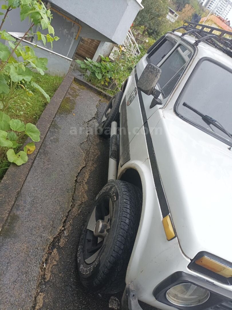 Sahibinden Lada Niva 1.7 1995 Model 5