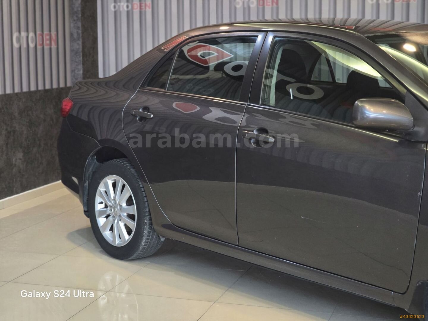 ///2009 TOYOTA COROLLA 1.4D-4D ELEGANT HATASIZ AYARINDA OTOMATİK 7