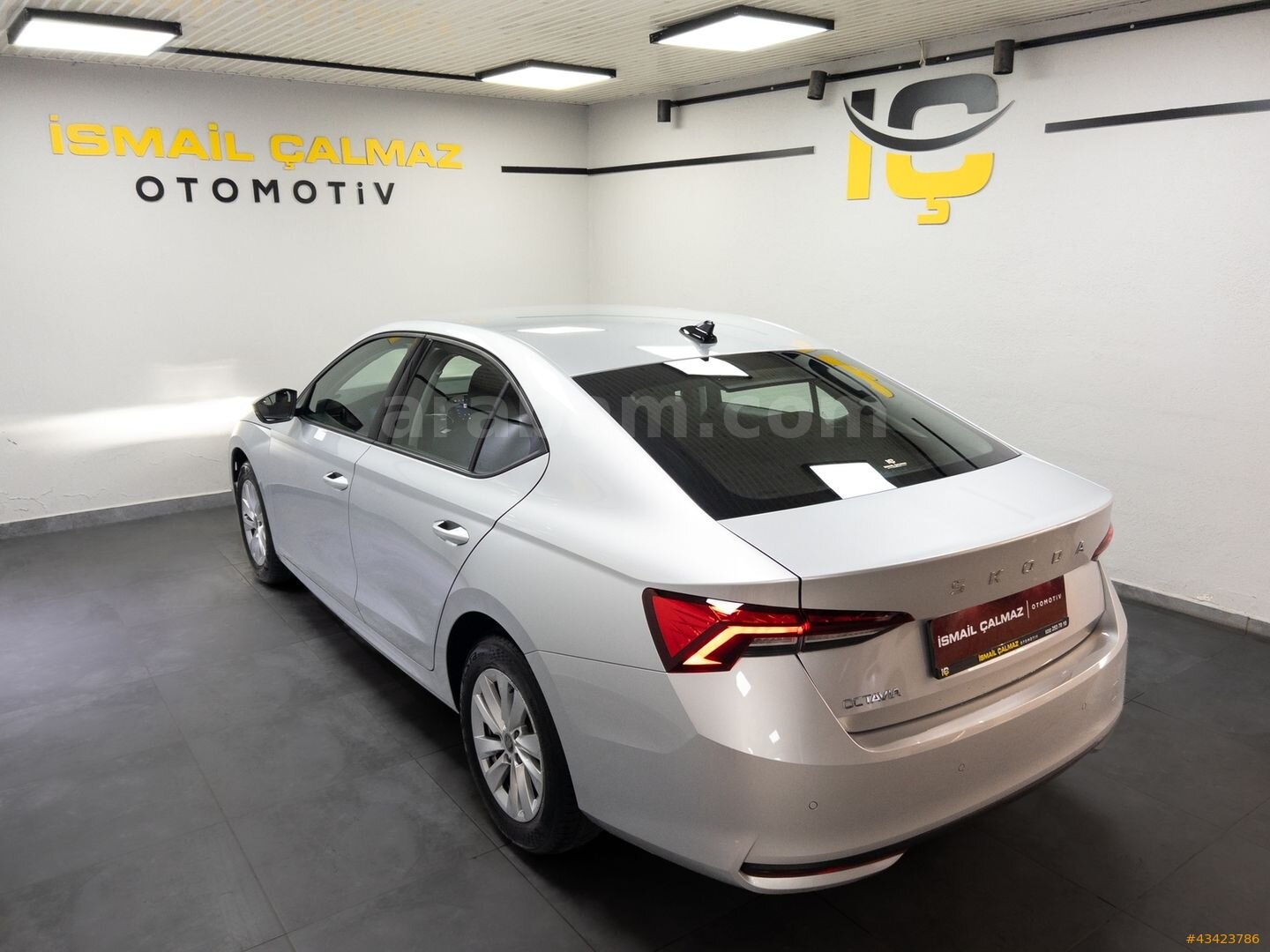 "TAMAMINA KREDİ" 2025 OCTAVIA 1.5TSI ELITE DSG "HATASIZ" 4