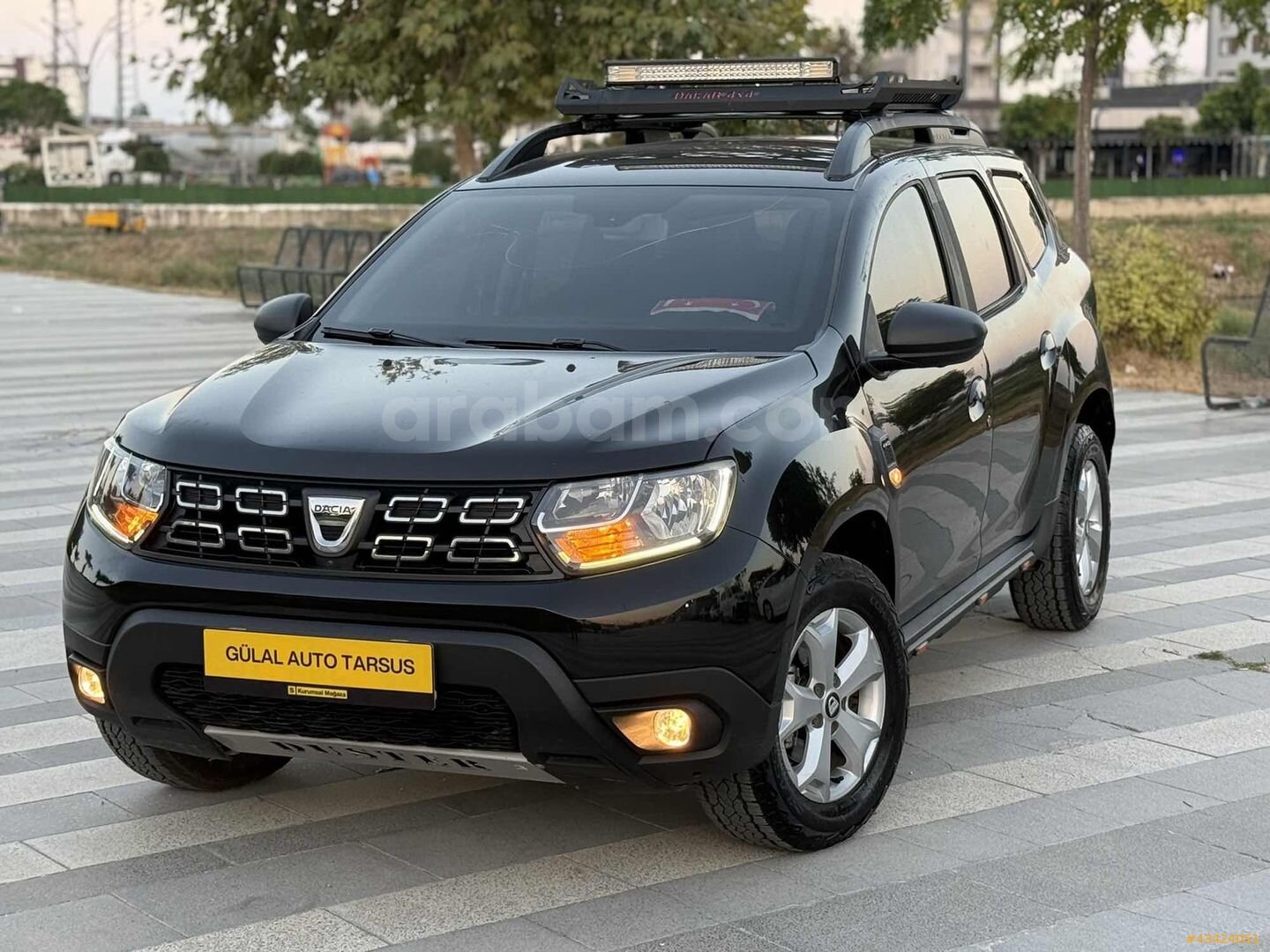 GÜLAL AUTO'DAN HATASIZ BOYASIZ PRESTİGE PLUS 4X4 DUSTER 1