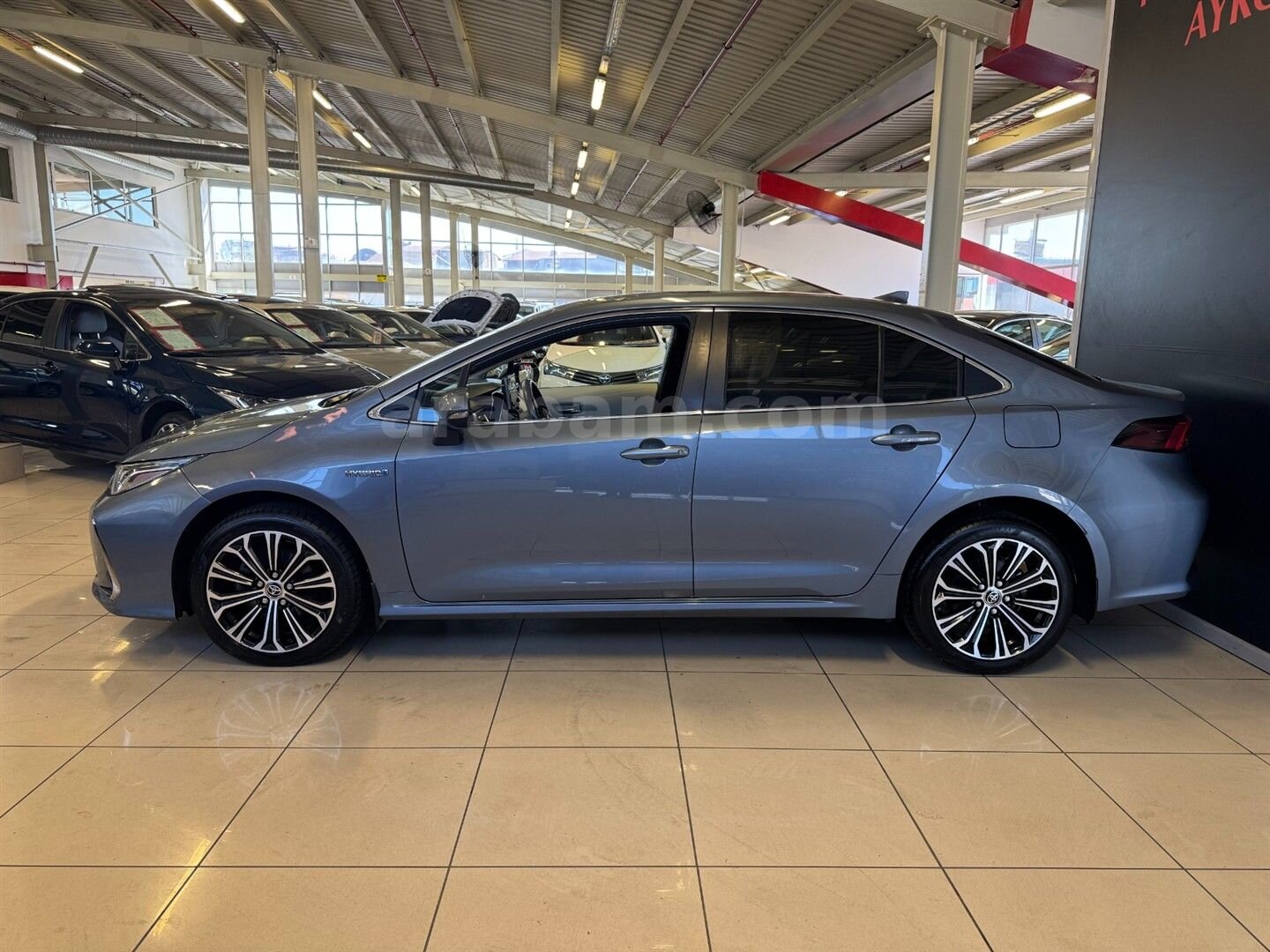 2021 TOYOTA COROLLA 1.8 HYBRID PASSION X-PACK 7