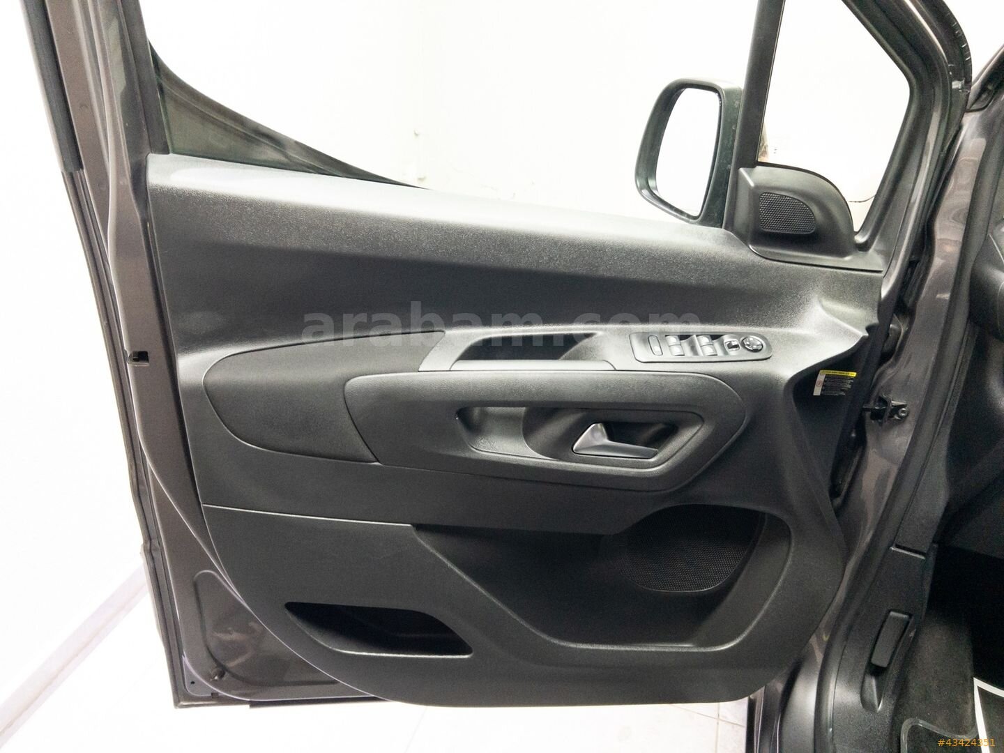 "%0 FAİZ KREDİ"2023 BERLINGO 1.5 BLUEHDI SHINE "CAM TVN-HATASIZ" 7