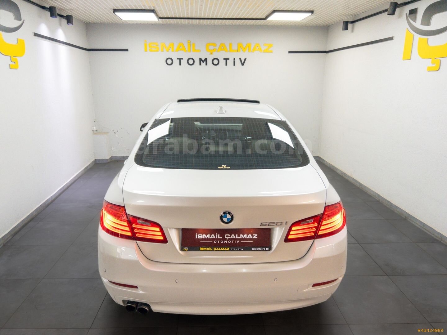Galeriden BMW 5 Serisi 520i Premium 2015 Model İzmir 186.300 km Beyaz 5
