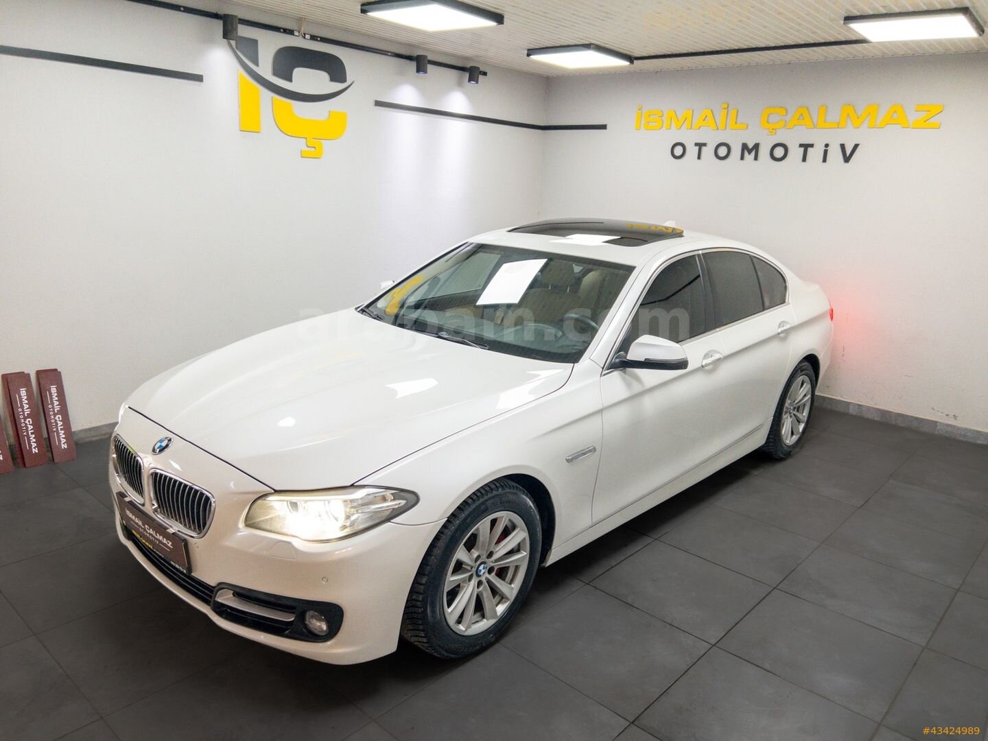 Galeriden BMW 5 Serisi 520i Premium 2015 Model İzmir 186.300 km Beyaz 3
