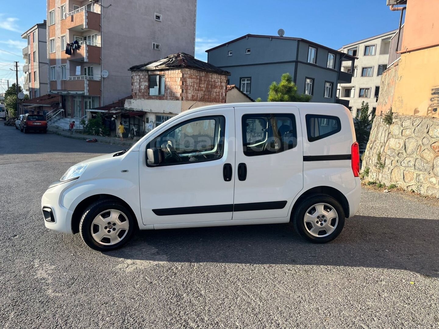 Galeriden Fiat Fiorino Combi 1.3 Multijet Pop 2023 Model Kocaeli 5