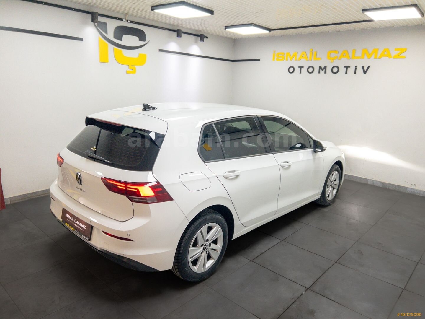 Galeriden Volkswagen Golf 1.0 TSi Impression 2022 Model İzmir 68.680 km Beyaz 6