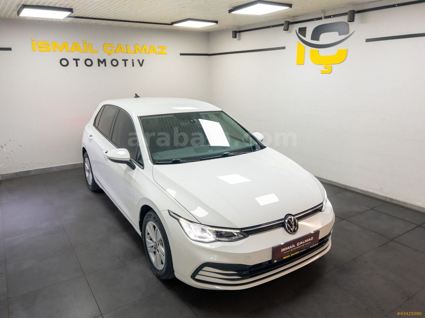 Galeriden Volkswagen Golf 1.0 TSi Impression 2022 Model İzmir 68.680 km Beyaz 1