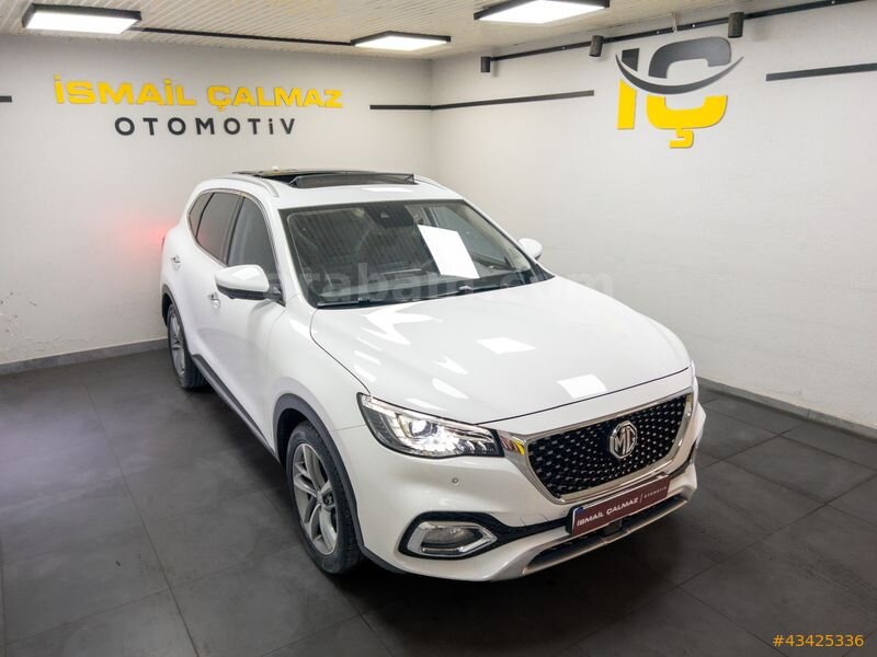 "%0 FAİZ KREDİ"2023 MG HS 1.5 T-GDI LUXURY "CAM TAVAN - HATASIZ"