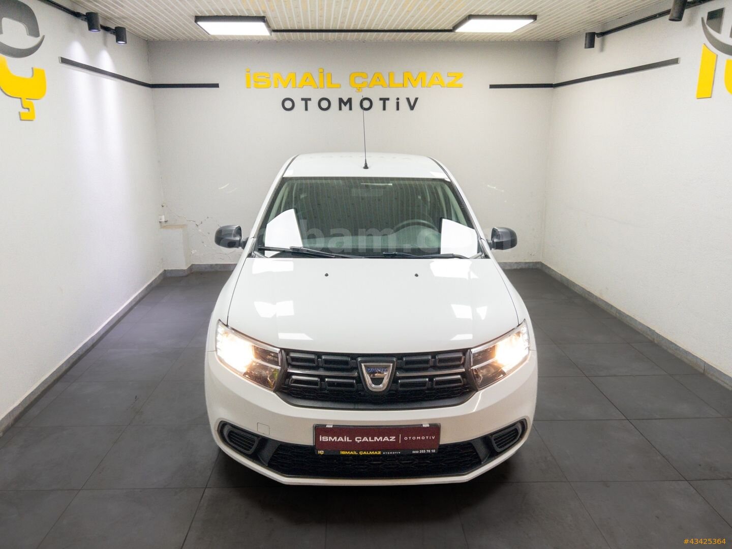 Galeriden Dacia Sandero 1.0 Ambiance 2019 Model İzmir 33.969 km Beyaz 2