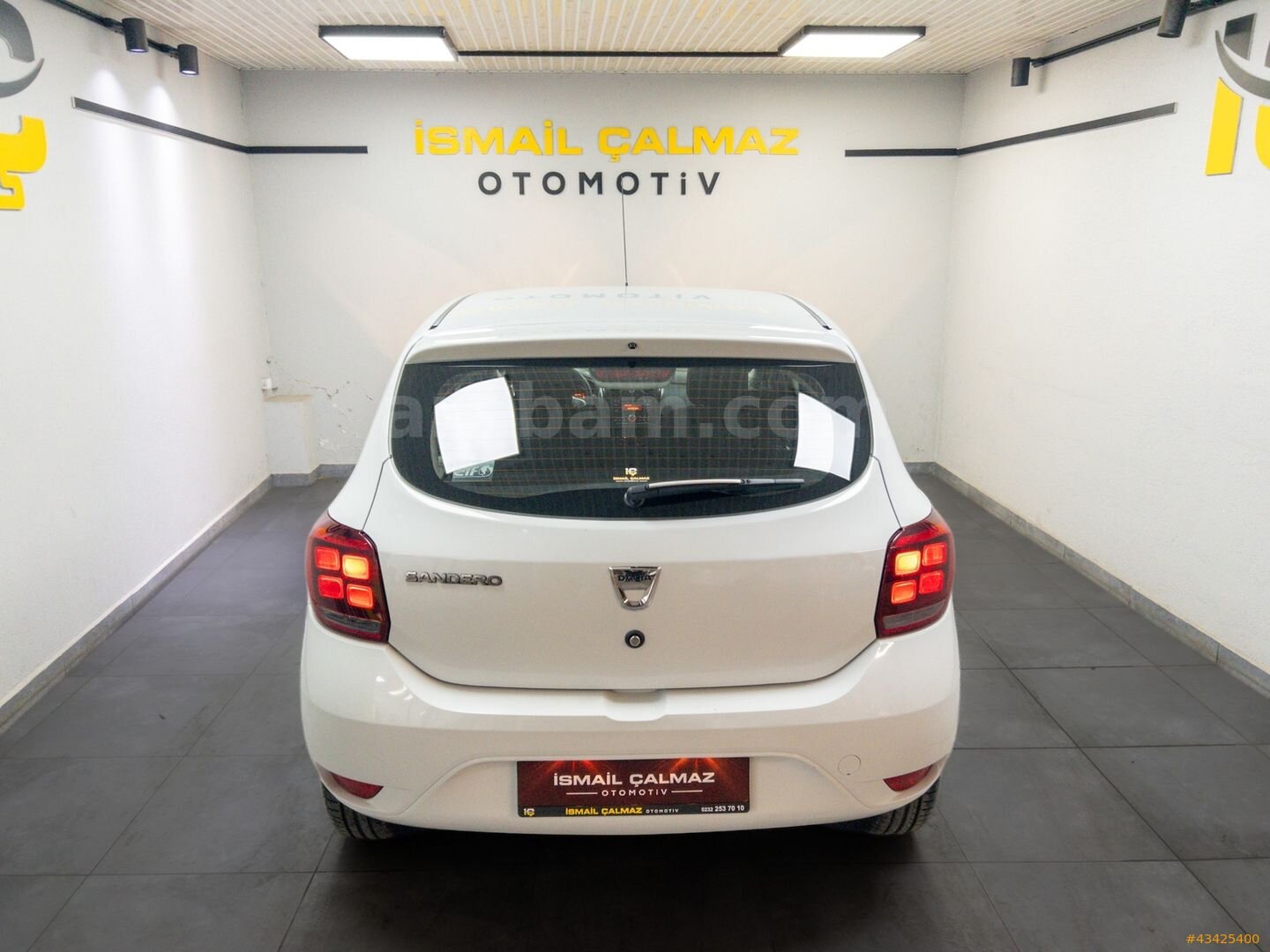 Galeriden Dacia Sandero 1.0 Ambiance 2017 Model İzmir 60.405 km Beyaz 5