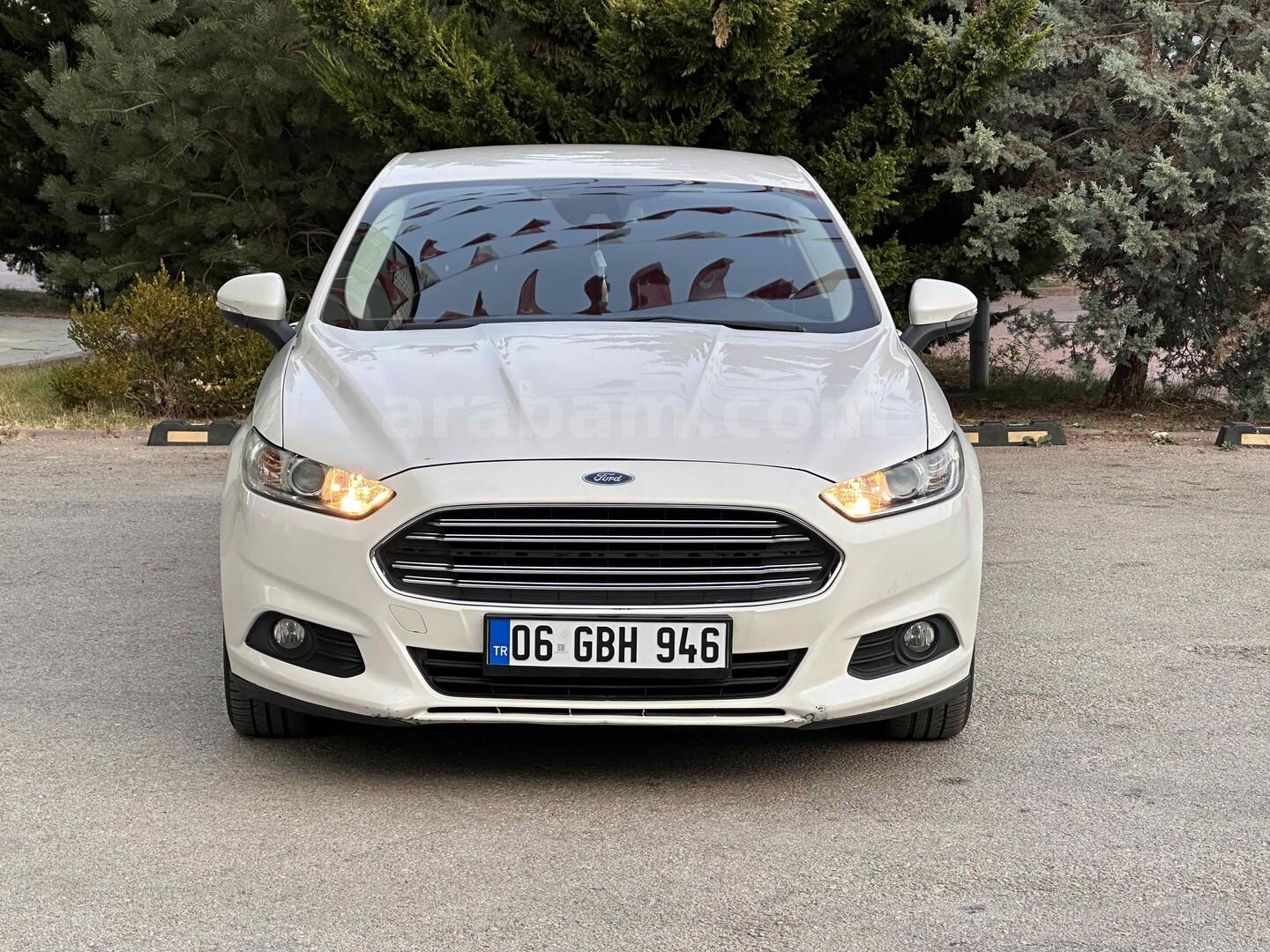Galeriden Ford Mondeo 2.0 TDCi Style 2015 Model Ankara 205.000 km Beyaz 2