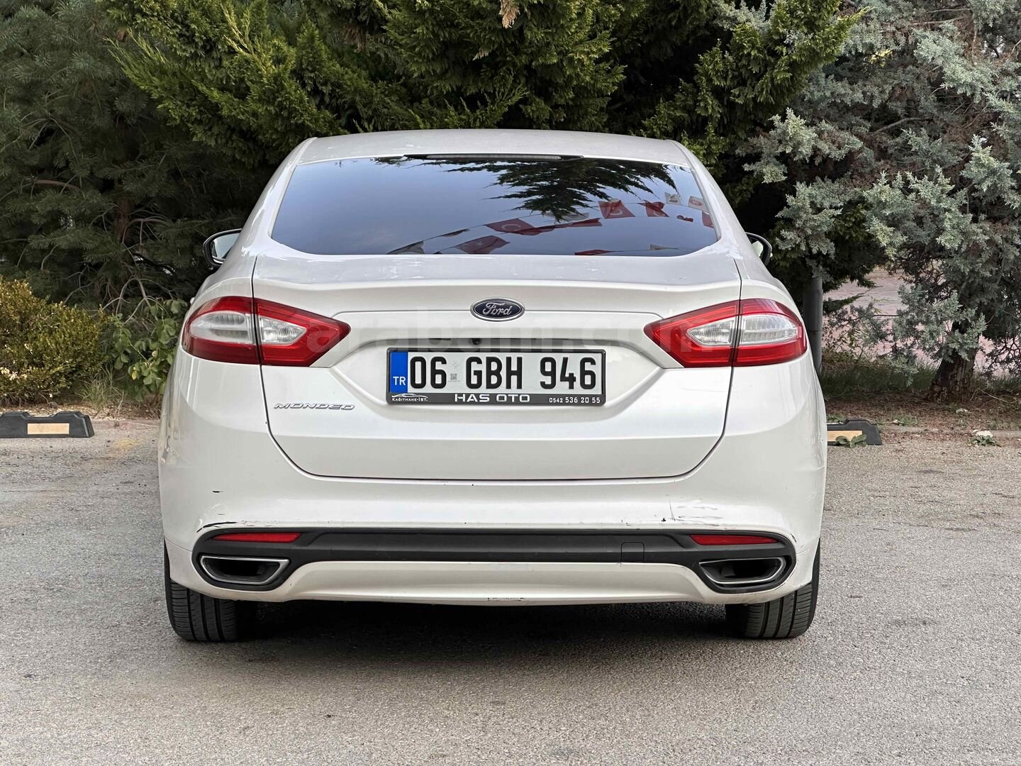 Galeriden Ford Mondeo 2.0 TDCi Style 2015 Model Ankara 205.000 km Beyaz 4