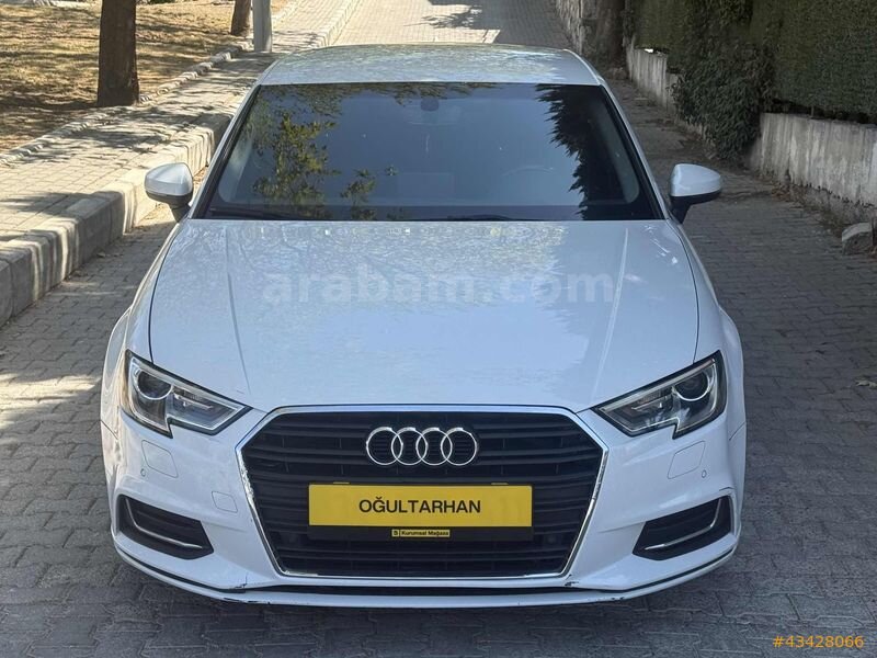 Galeriden Audi A3 Sedan 1.6 TDI Design Line 2018 Model İzmir 199.000 km Beyaz