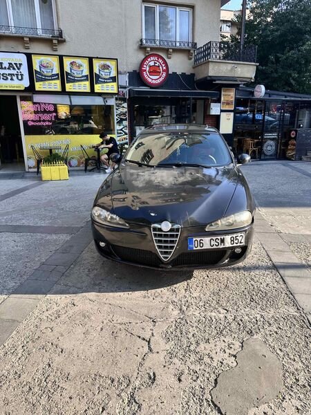Sahibinden Alfa Romeo 147 1.6 TS Black Line 2006 Model 1