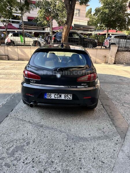 Sahibinden Alfa Romeo 147 1.6 TS Black Line 2006 Model 4