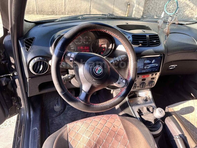 Sahibinden Alfa Romeo 147 1.6 TS Black Line 2006 Model 7