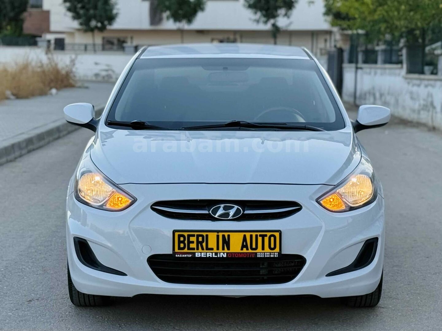 Galeriden Hyundai Accent Blue 1.6 CRDI Mode Plus 2017 Model Gaziantep 269.750 km Beyaz 2
