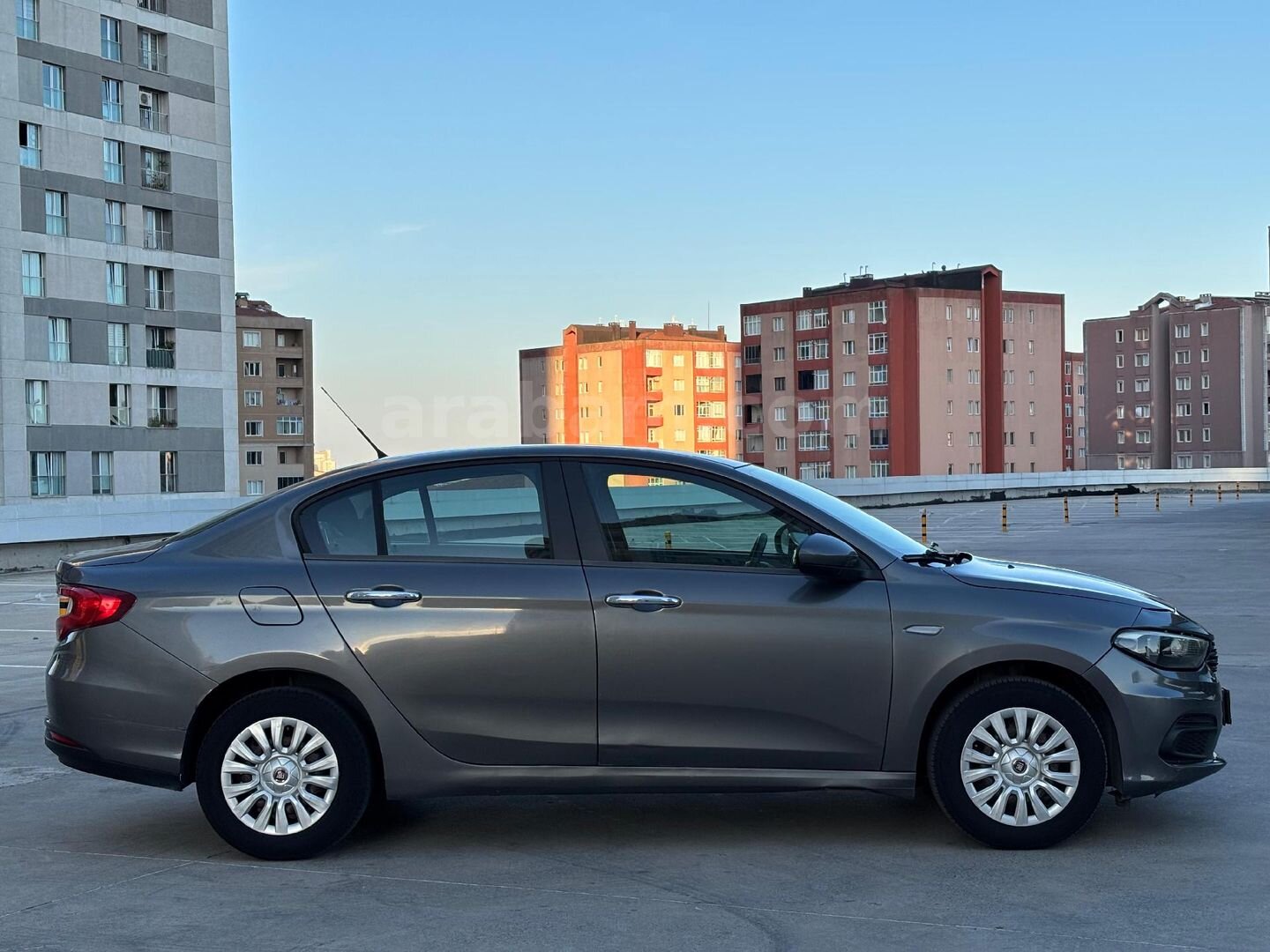 Galeriden Fiat Egea 1.6 Multijet Easy Plus 2020 Model İstanbul 131.000 km Füme 5