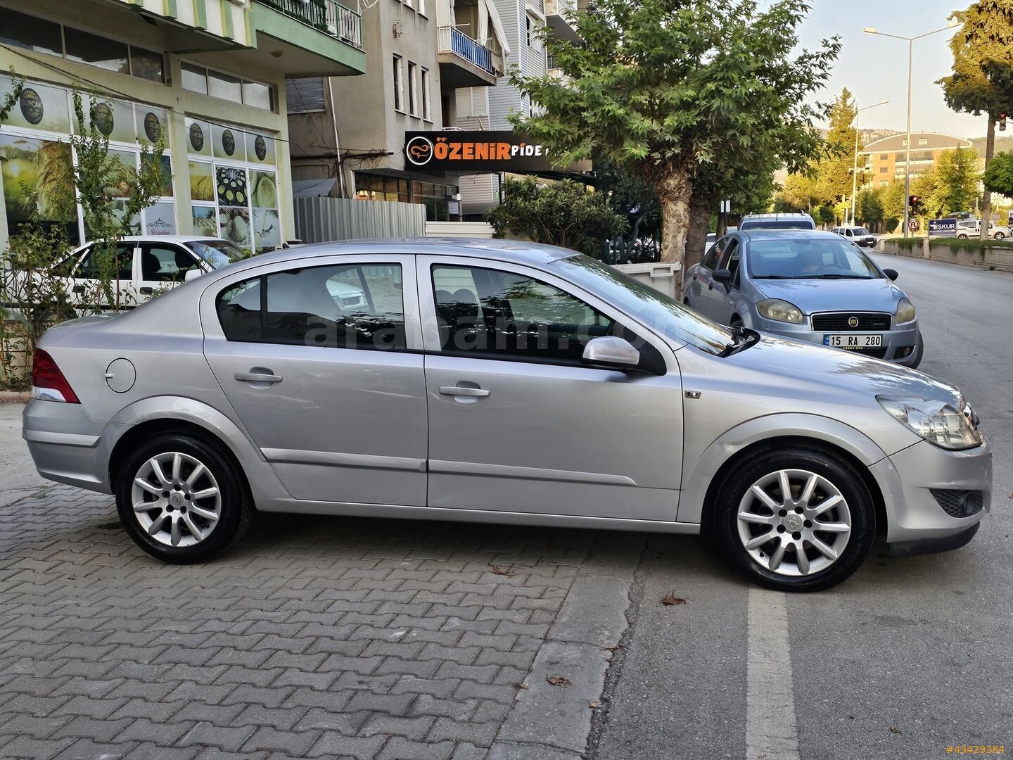 Galeriden Opel Astra 1.3 CDTI Enjoy 2008 Model Burdur 197.000 km Gri 4