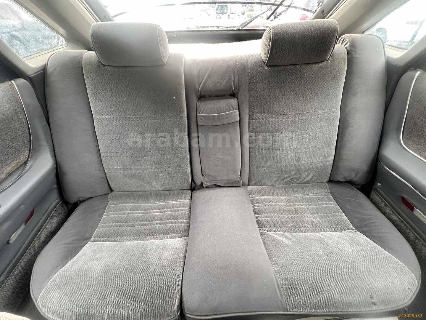 Galeriden Mazda 626 1.6 1991 Model Amasya 250.000 km Beyaz 4
