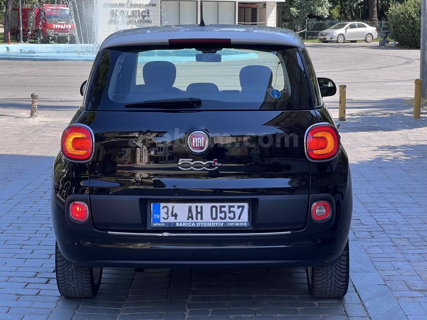 Galeriden Fiat 500 Ailesi 500L 1.3 Mjet Bi-Color 2013 Model Antalya 173.000 km Beyaz 5