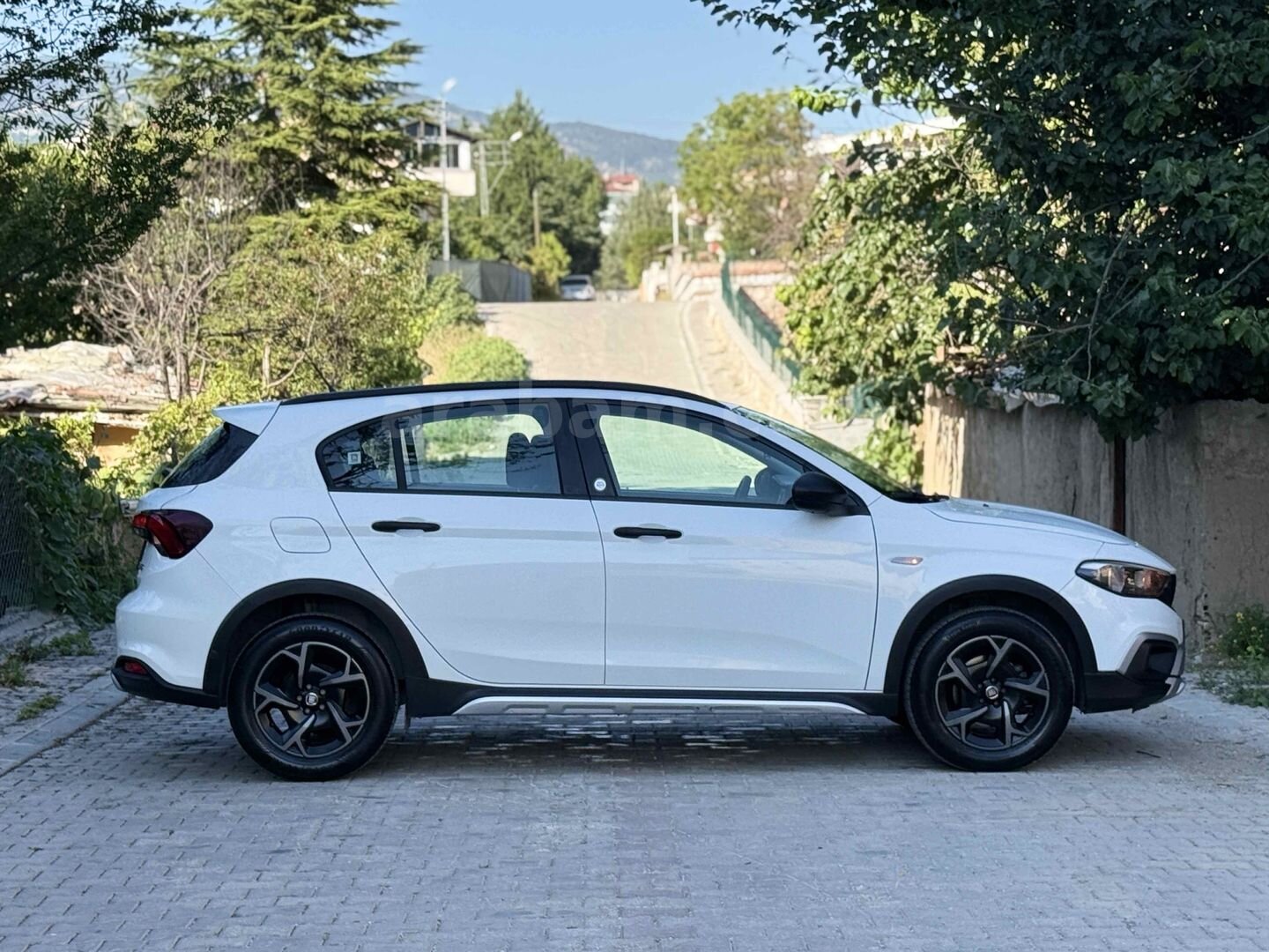 GMZ OTOMOTİVDEN 2023 HATASIZ BOYASIZ 1.4 EGEA CROSS STREET 5