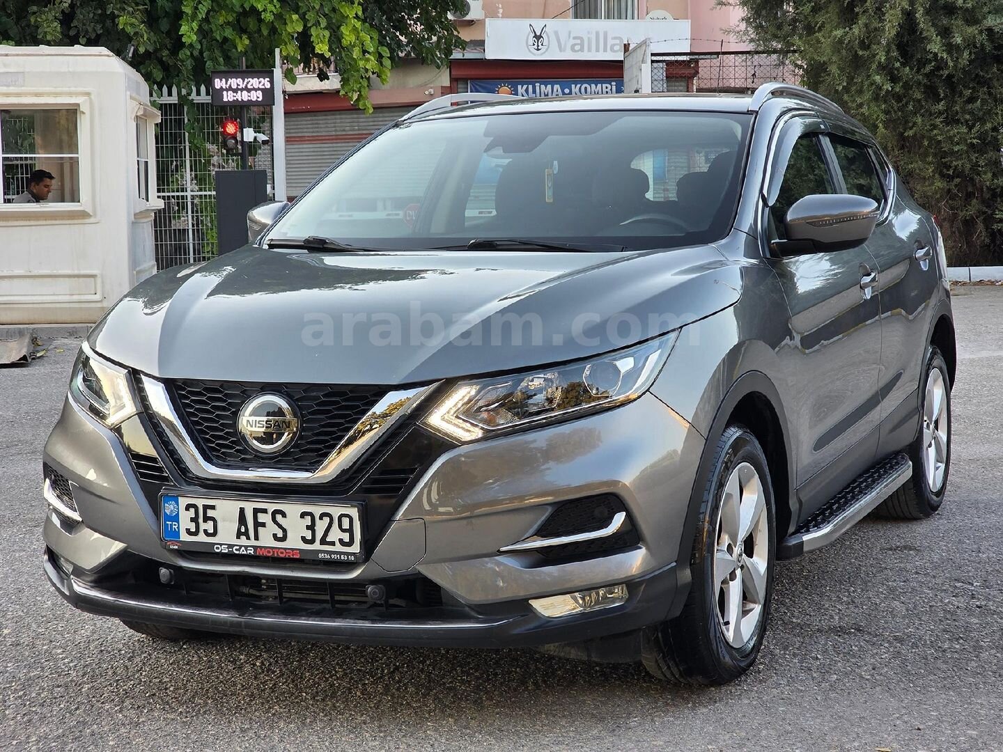 NİSSAN QASHQAİ HATASIZ / OTOMATİK VİTES / DÜŞÜK KİLOMETRE / ŞERİT TAKİP / ELEKT. EL FRENİ