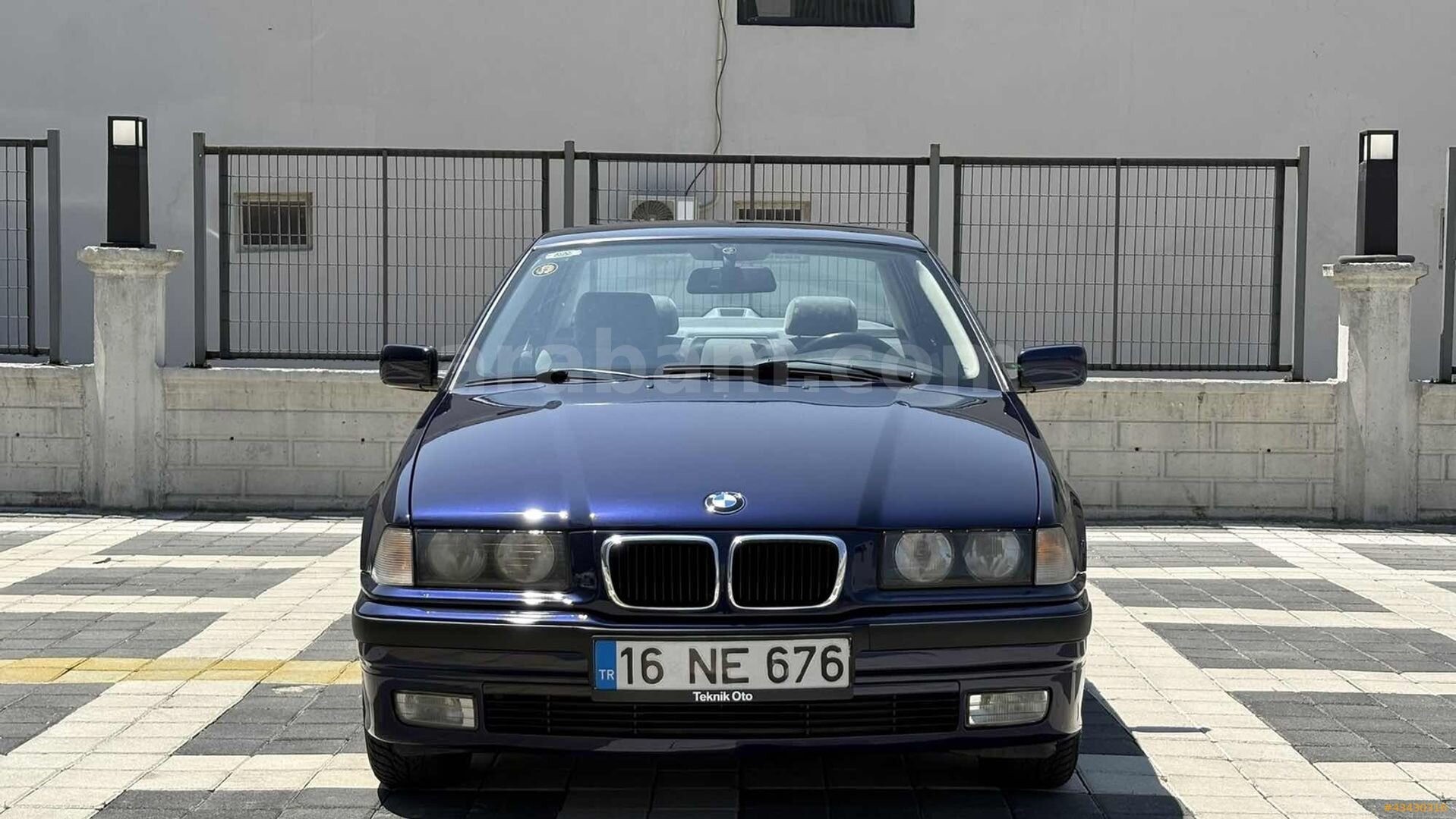 Galeriden BMW 3 Serisi 316i Standart 1998 Model Bursa 239.000 km Lacivert 2