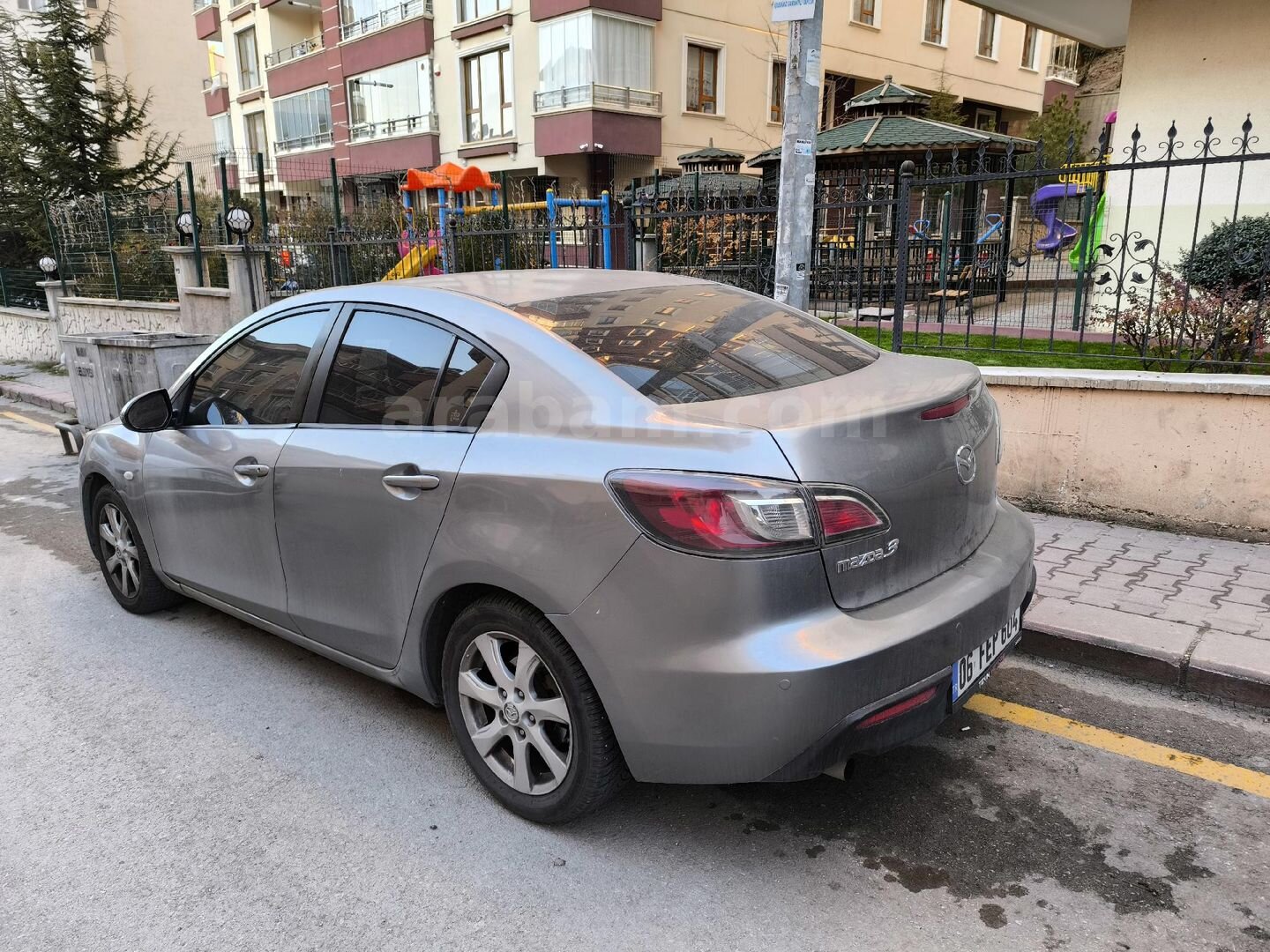 Galeriden Mazda 3 1.6 Impressive 2011 Model Ankara 245.000 km Gri (Gümüş) 7