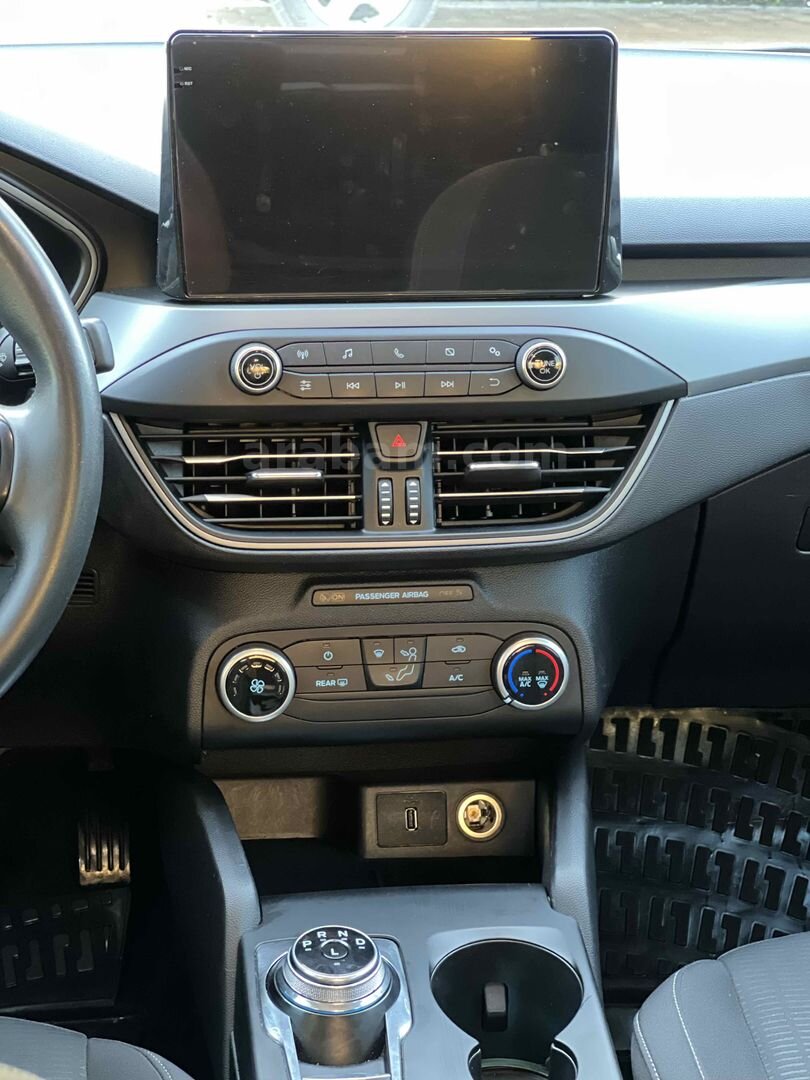Galeriden Ford Focus 1.5 TDCi Trend X 2020 Model Kocaeli 217.000 km Gri (metalik) 7