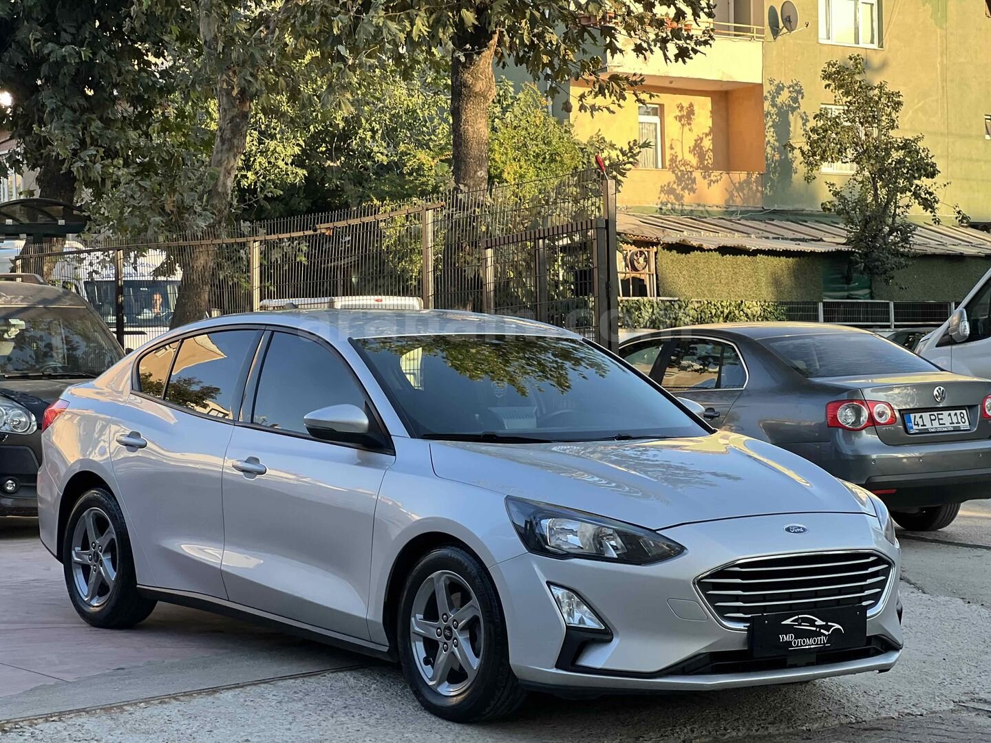 Galeriden Ford Focus 1.5 TDCi Trend X 2020 Model Kocaeli 217.000 km Gri (metalik) 2