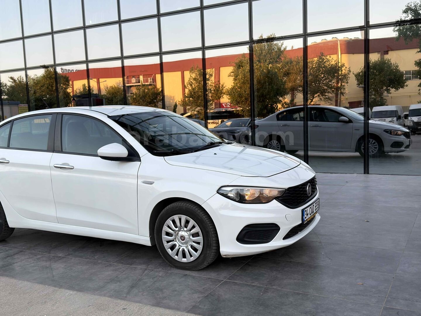 Galeriden Fiat Egea 1.6 Multijet Easy 2019 Model Gaziantep 320.000 km Beyaz 5