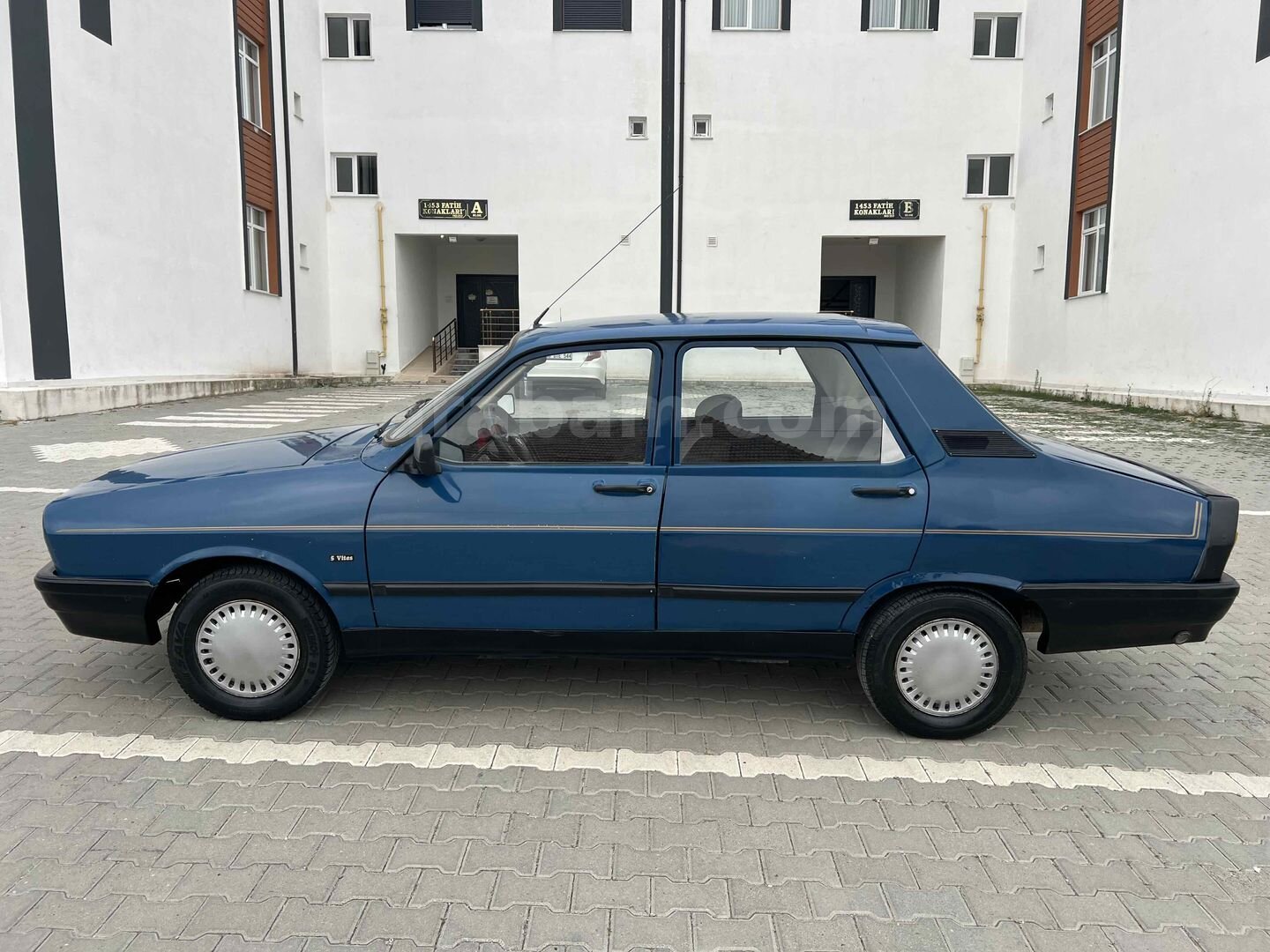 Galeriden Renault R 12 Toros 1989 Model Yozgat 250.000 km Mavi 7