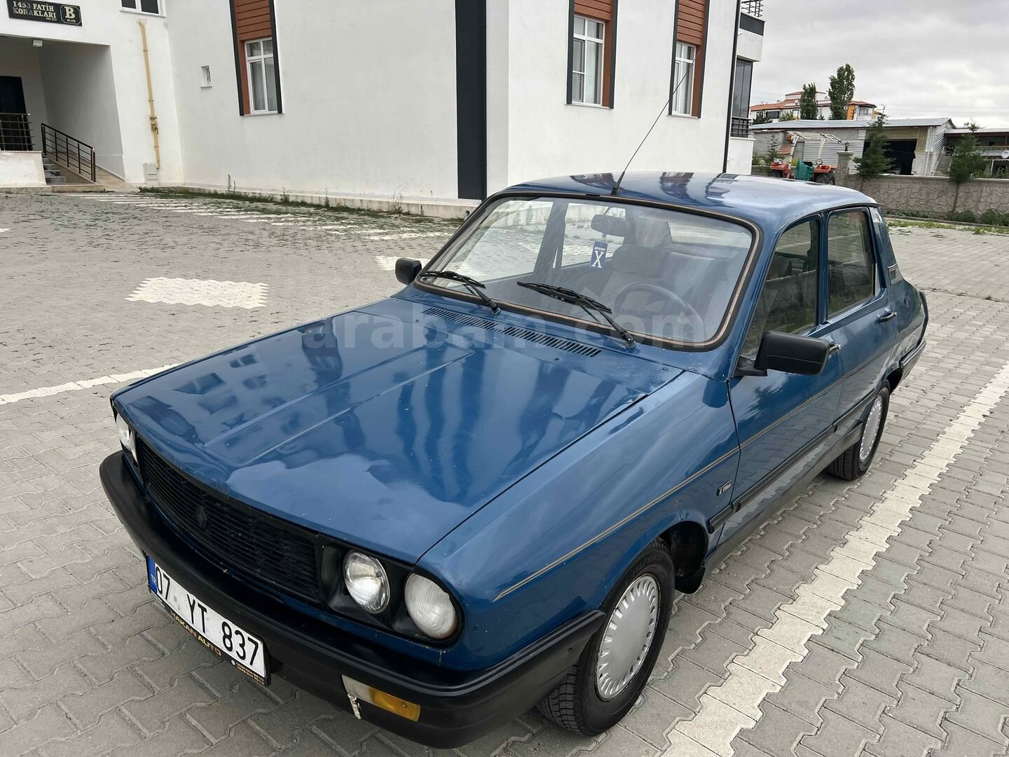 Galeriden Renault R 12 Toros 1989 Model Yozgat 250.000 km Mavi 6